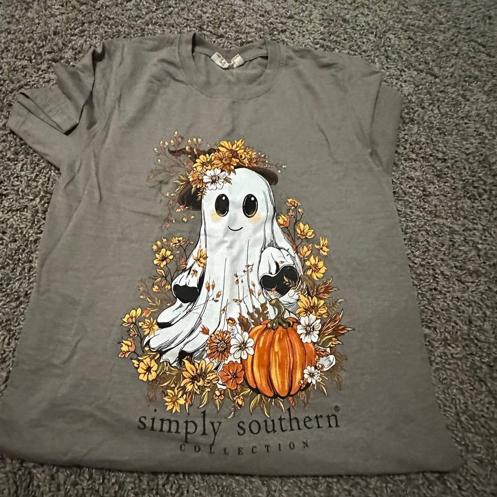 Simply Southern Halloween Ghost Tee in Gray